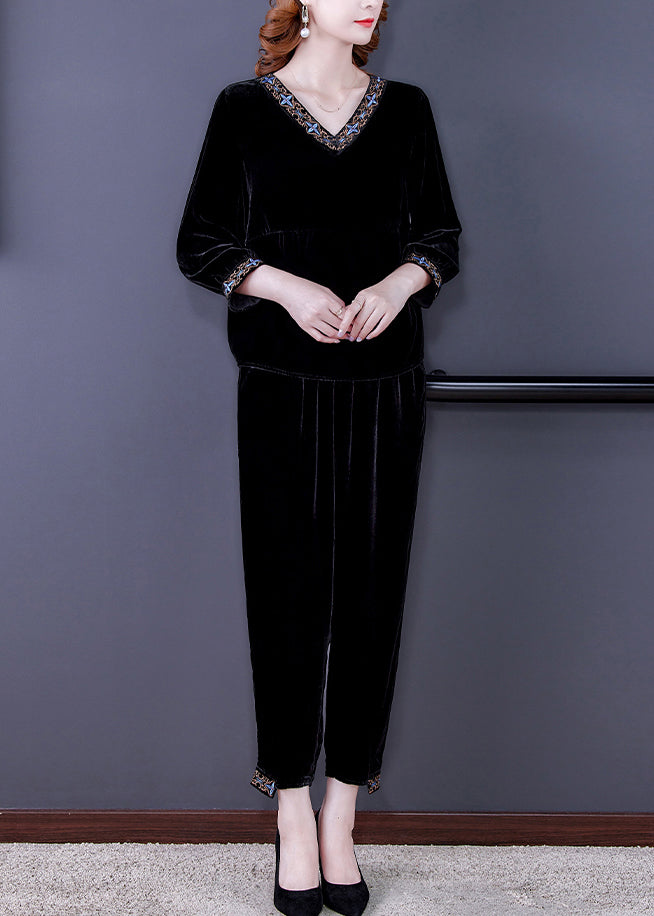 Well Tailored Pants with a Graceful Silhouette