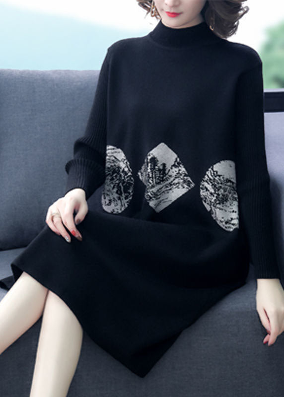 Classic Vintage Sweater with a Flattering Fit