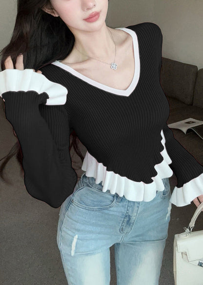 Well Tailored Sweater with a Graceful Silhouette