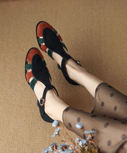 Graceful Orthopedic Sandals for Modern Look