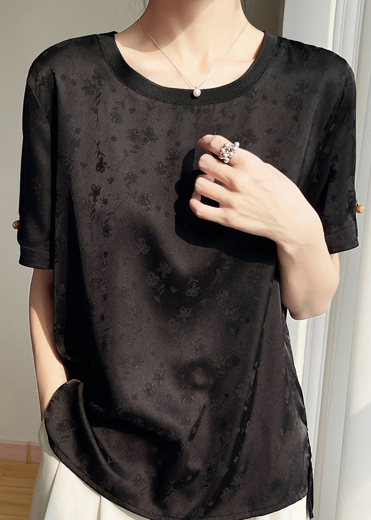 A Vintage Style Shirt with Delicate Timeless Details