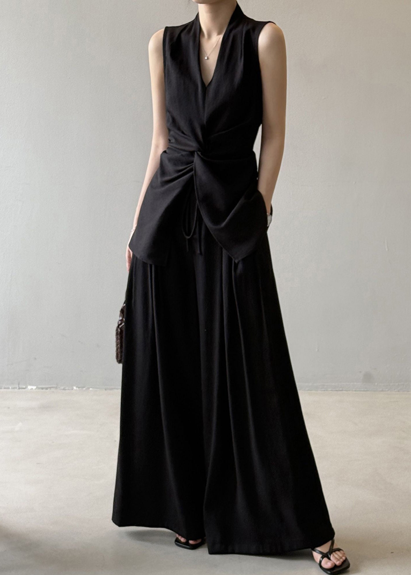 Sophisticated Garment with a Clean Classic Look