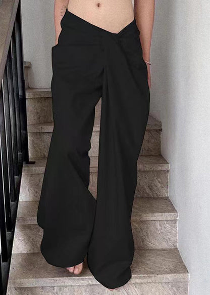 Beautifully Finished Pants in a Timeless Design