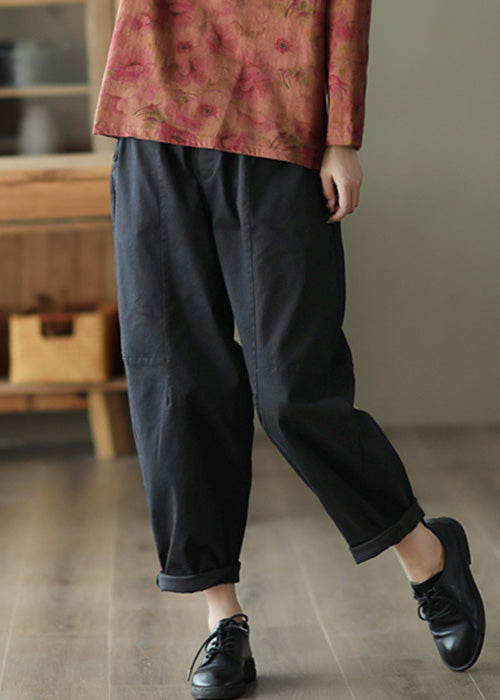 Effortlessly Elegant Pants with a Timeless Design
