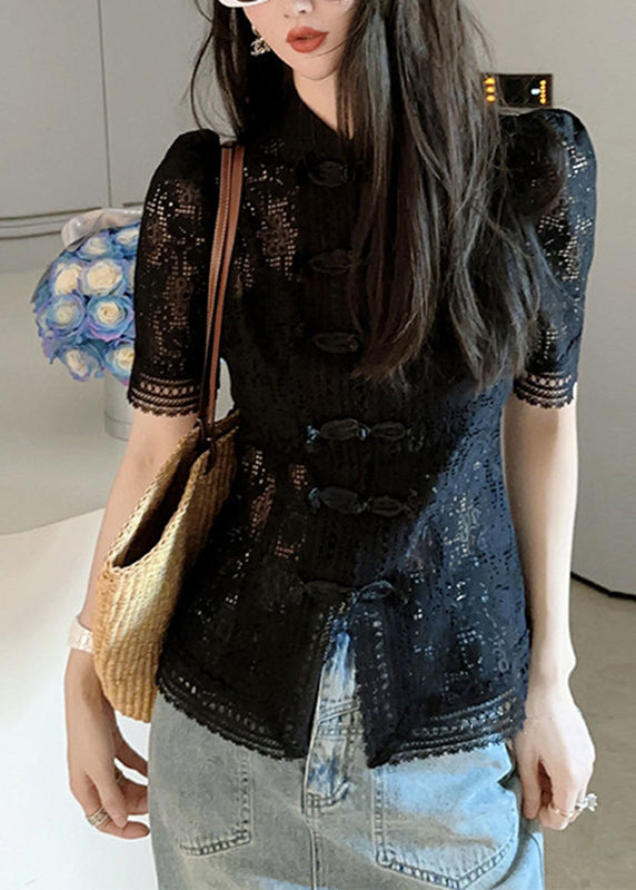 Beautifully Crafted Shirt in a Classic Style