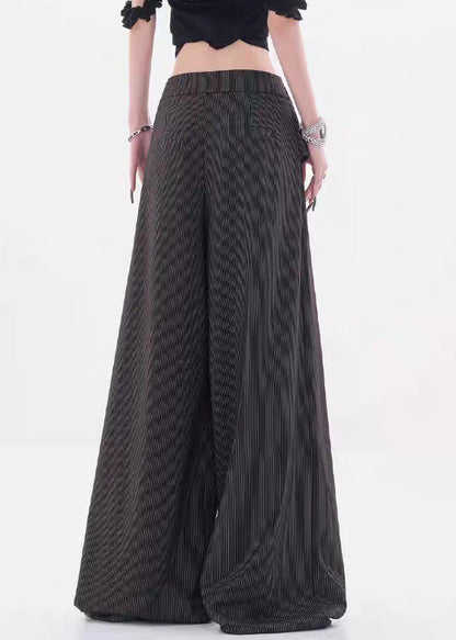 Elegantly Styled Pants for Everyday Wear
