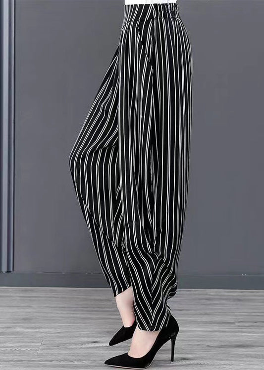 Well Tailored Pants with a Graceful Silhouette