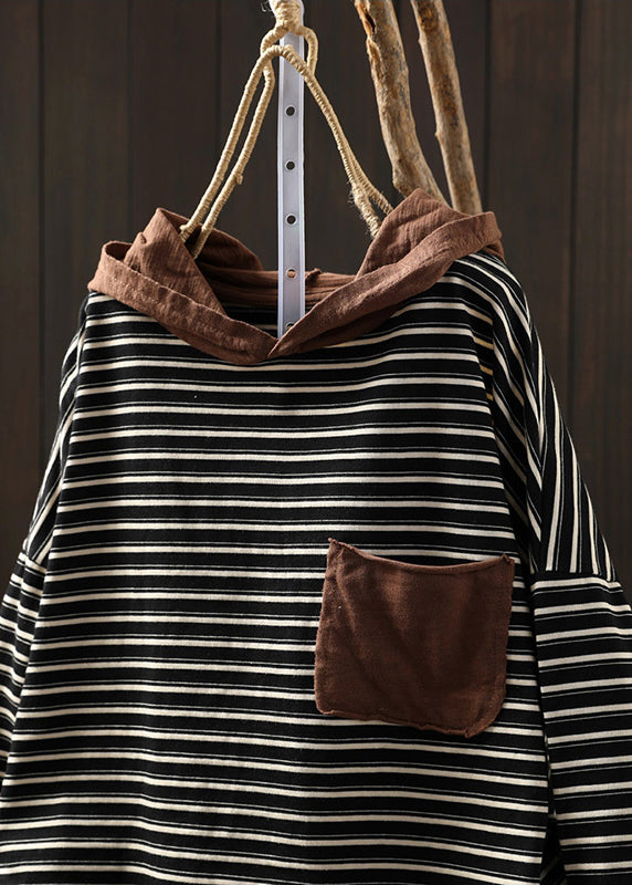 Beautifully Crafted Blouse in a Classic Style