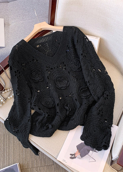 Well Tailored Pullover with a Graceful Silhouette