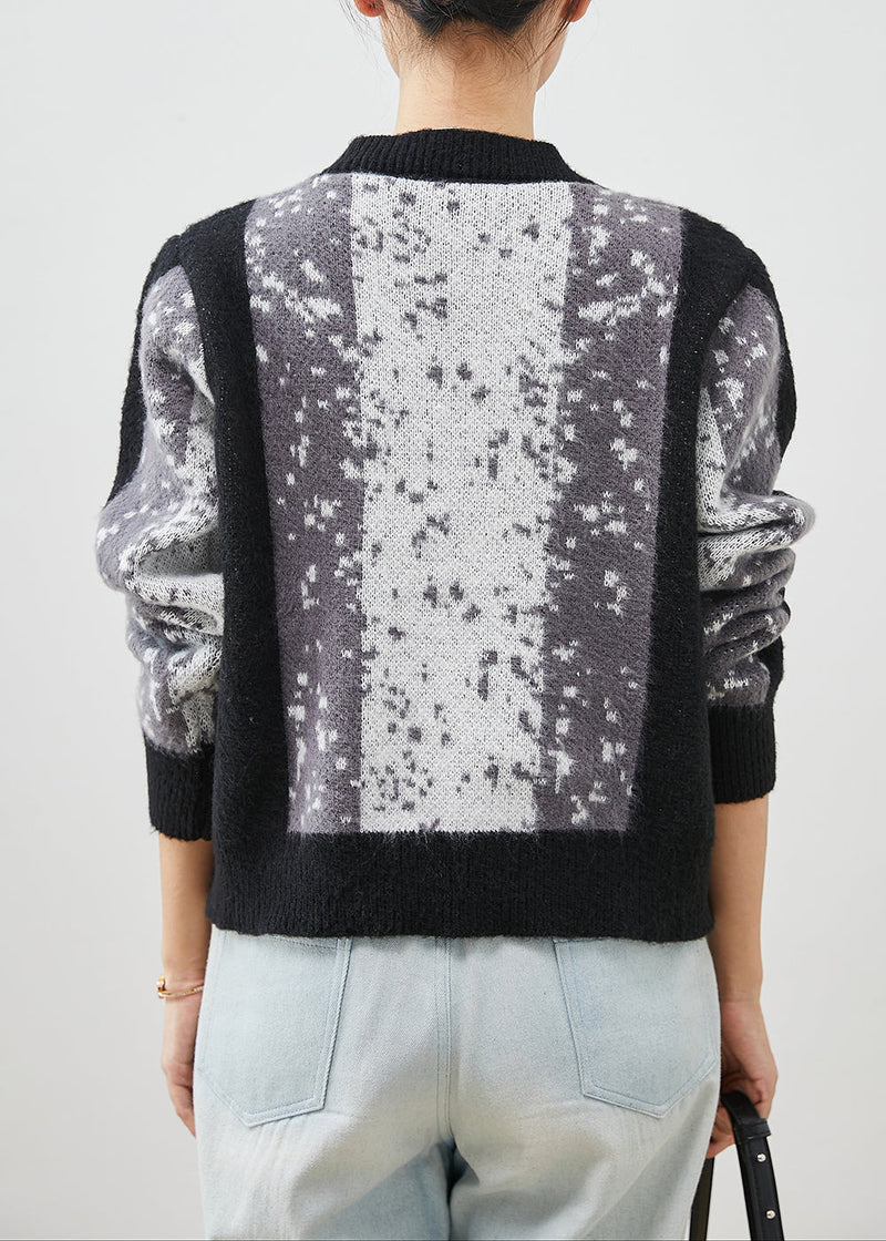 Classic Vintage & Enduringly Stylish Sweater