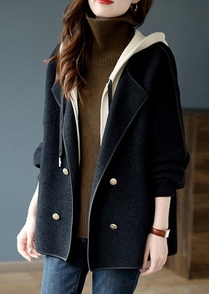 Classic Vintage Coat with a Flattering Fit