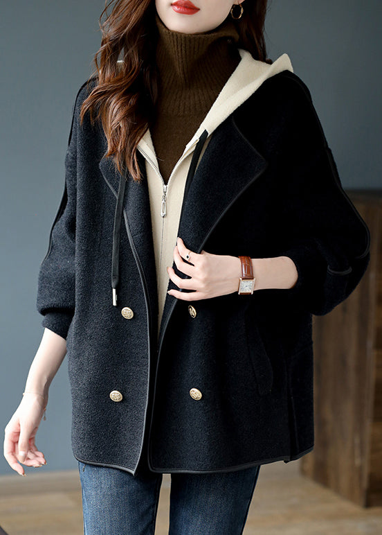 Classic Vintage Coat with a Flattering Fit