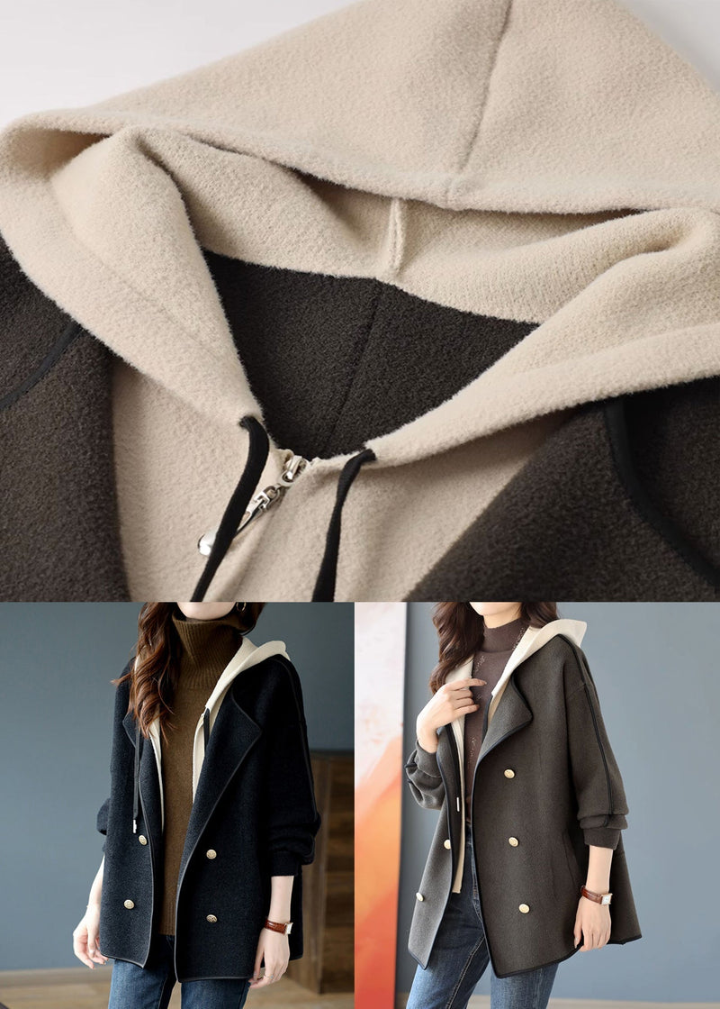 Classic Vintage Coat with a Flattering Fit