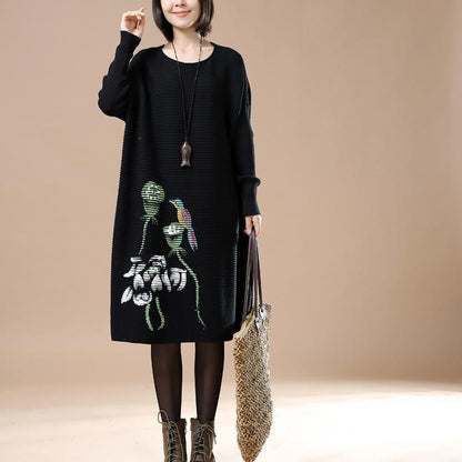 Well Tailored Sweater with a Graceful Silhouette