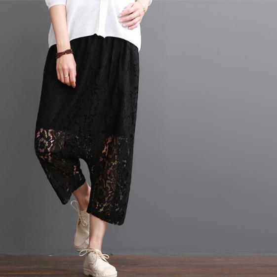 Classic Vintage Trousers with a Flattering Fit