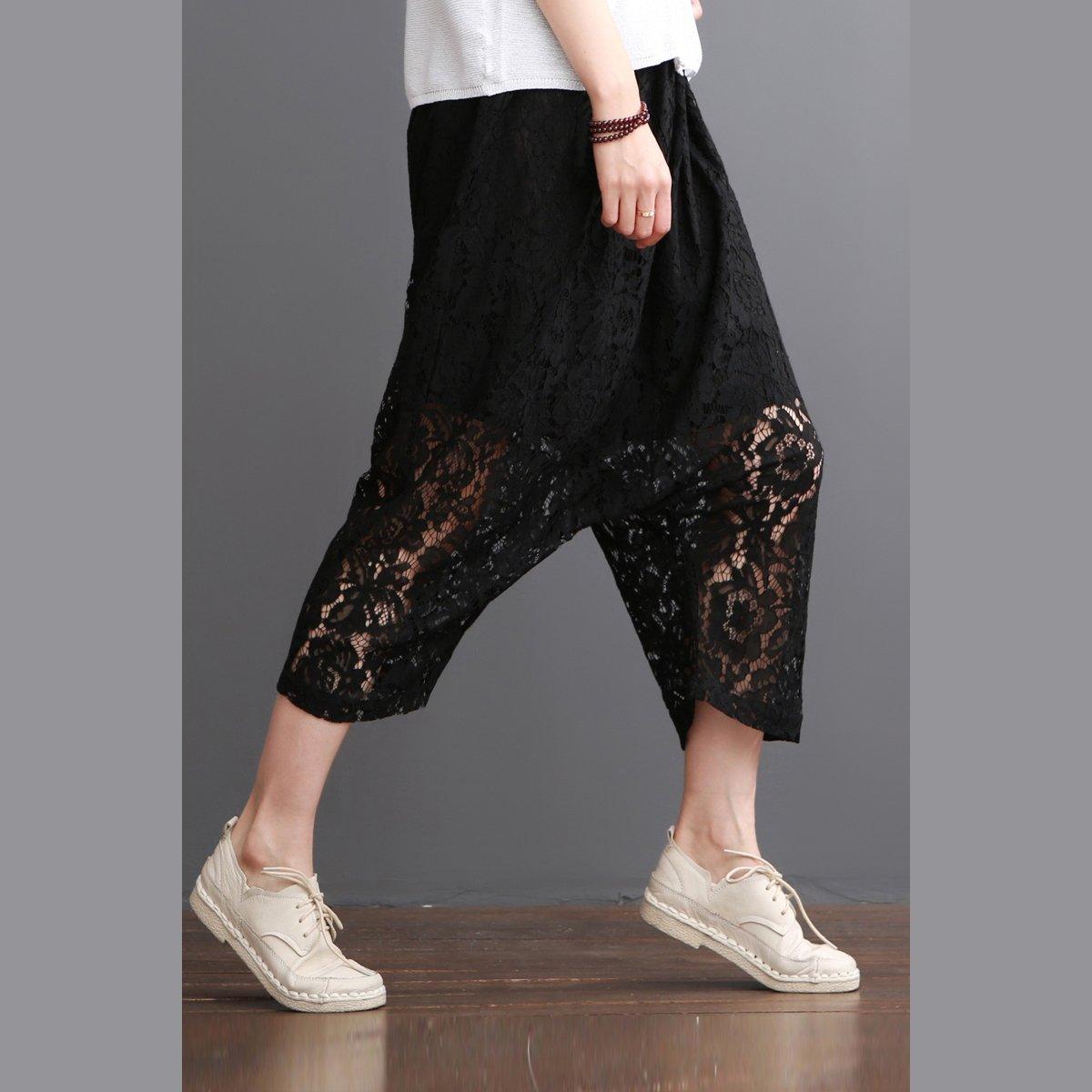 Classic Vintage Trousers with a Flattering Fit