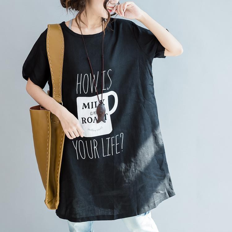 Sophisticated Blouse with a Clean Classic Look