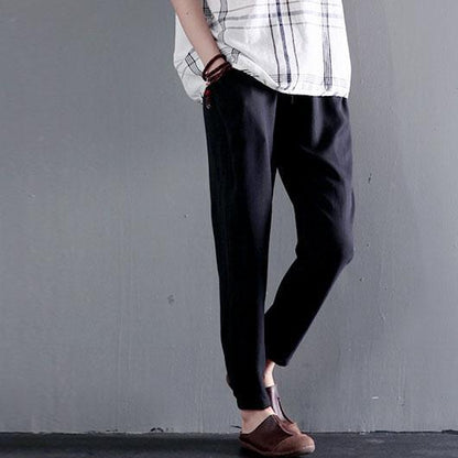 Elegantly Styled Pants for Everyday Wear