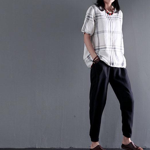 Elegantly Styled Pants for Everyday Wear