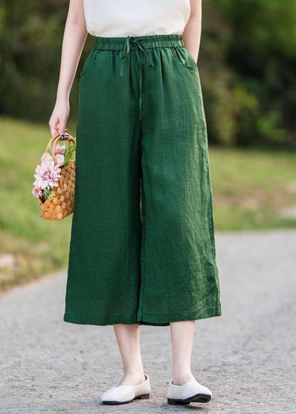 Classic Vintage Pants with a Flattering Fit