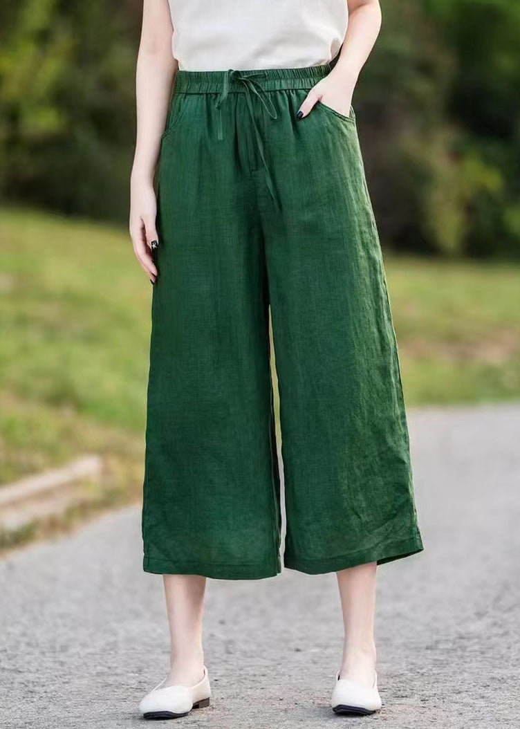 Classic Vintage Pants with a Flattering Fit