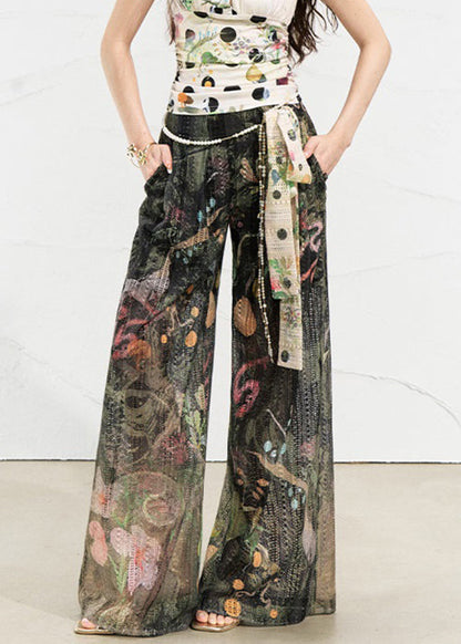Effortlessly Elegant Pants with a Timeless Design