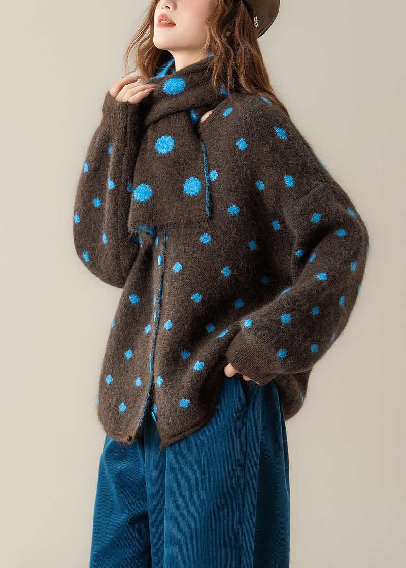 Elegantly Styled Coat for Everyday Wear