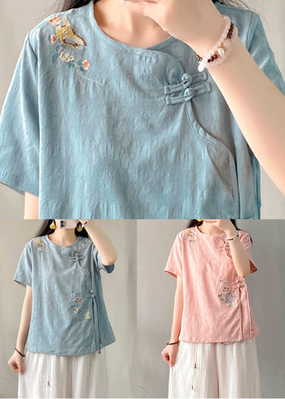 Effortlessly Elegant Top with a Timeless Design