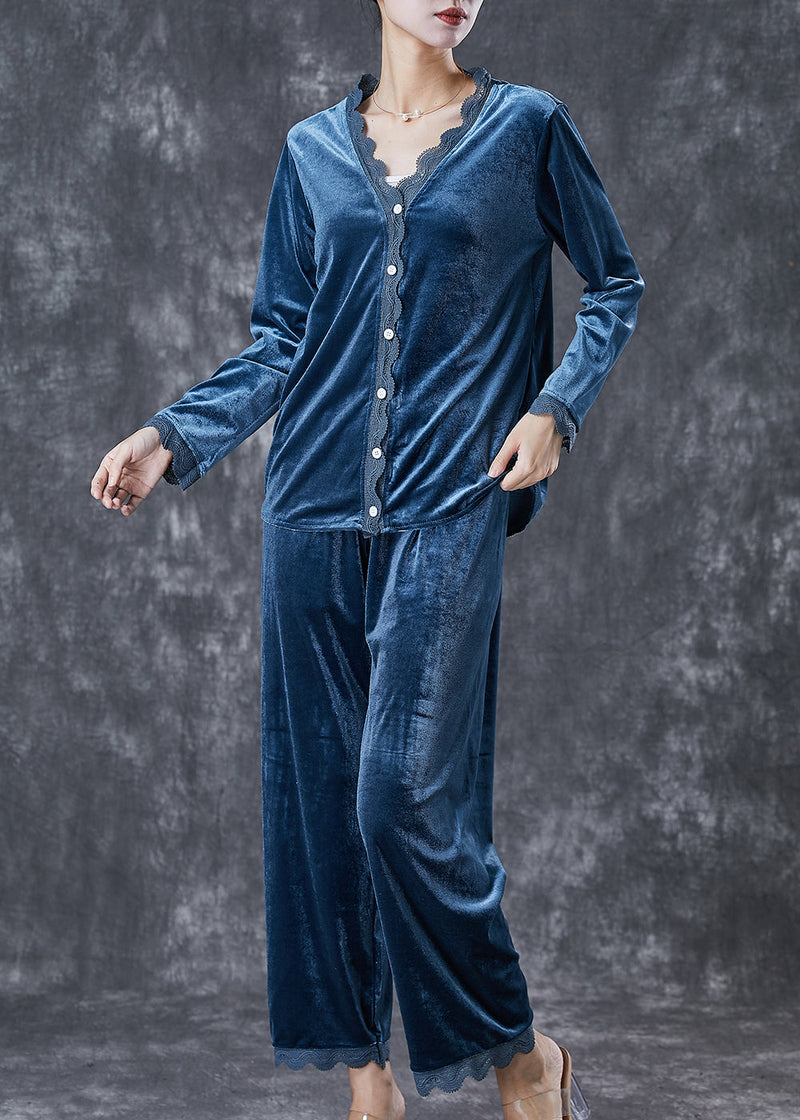 Beautifully Finished Garment in a Timeless Design