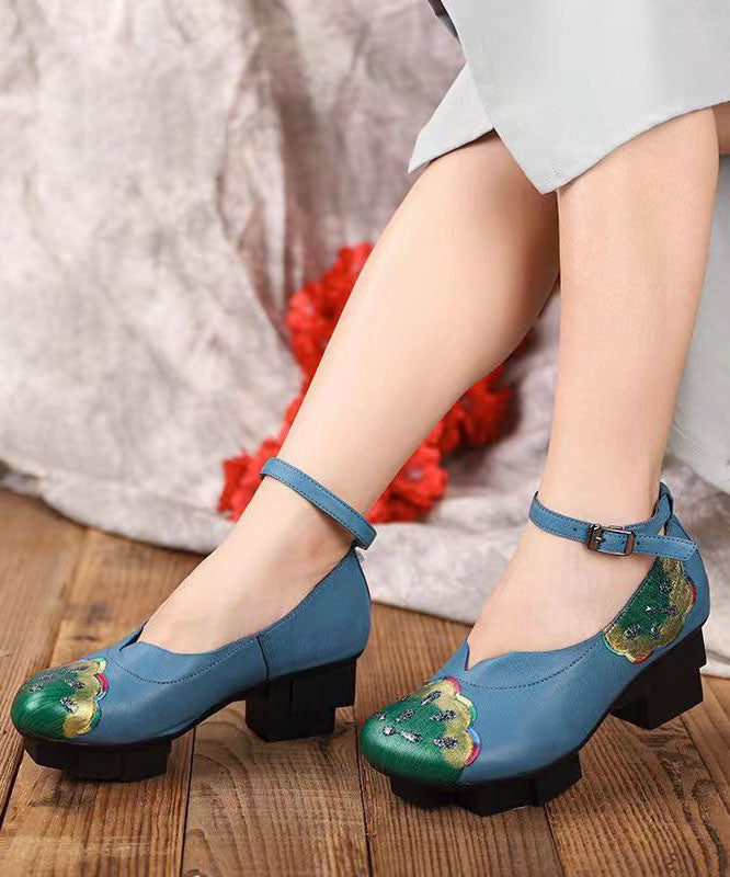 Chic Orthopedic Heels with Unique Design