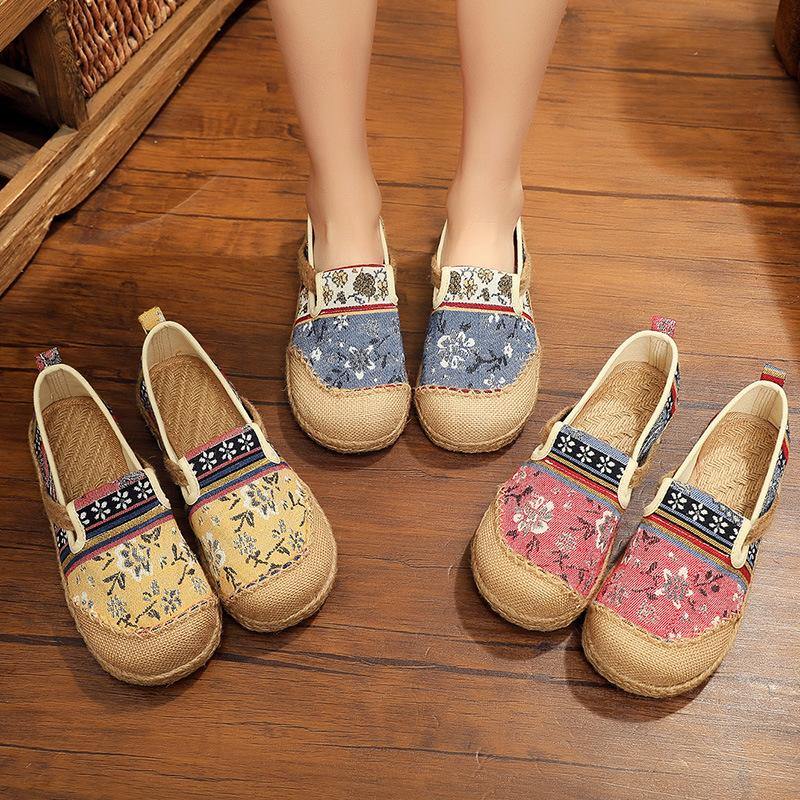 Comfortable Orthopedic Flats for Daily Wear