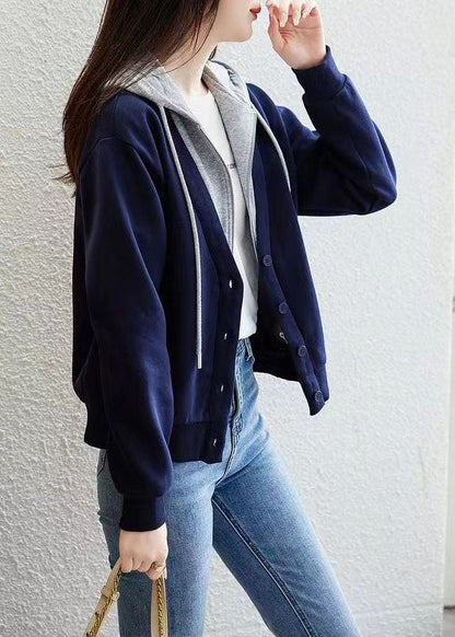 Elegantly Styled Coat for Everyday Wear