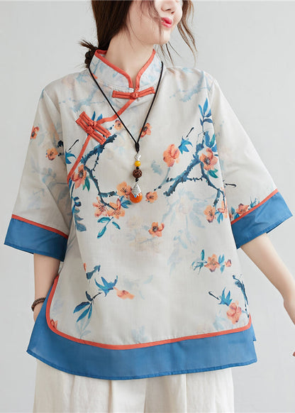 Beautifully Finished Blouse in a Timeless Design