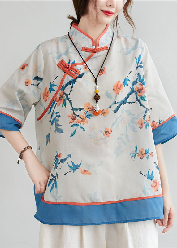 Beautifully Finished Blouse in a Timeless Design