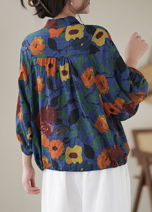 Beautifully Finished Blouse in a Timeless Design