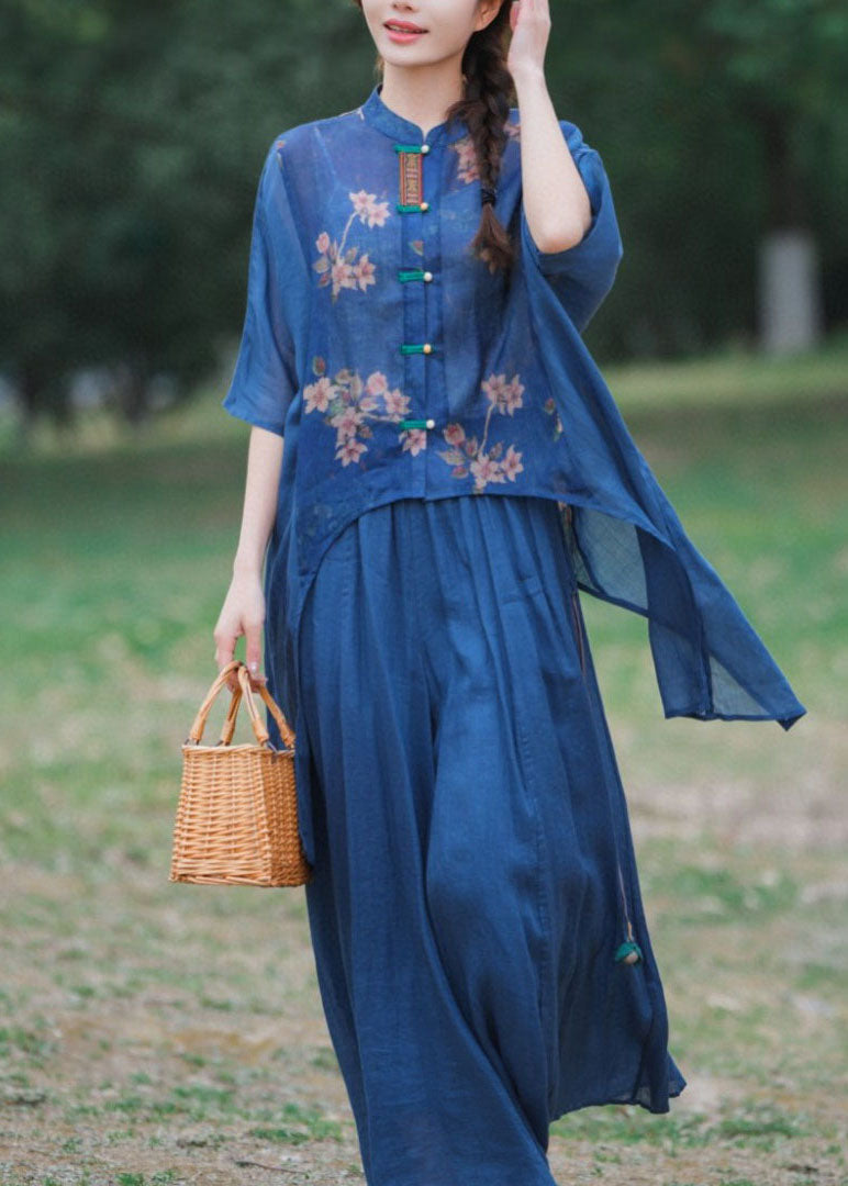 A Vintage Style Shirt with Delicate Timeless Details