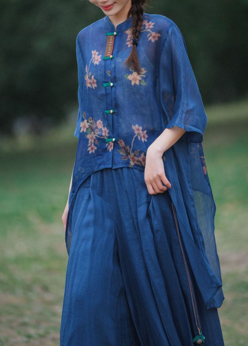 A Vintage Style Shirt with Delicate Timeless Details