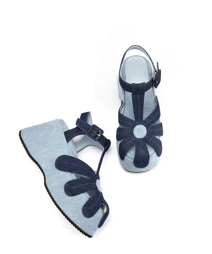 Graceful Orthopedic Sandals for Modern Look