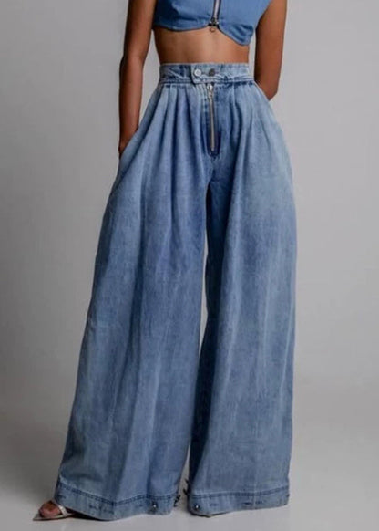 Sophisticated Pants with a Clean Classic Look