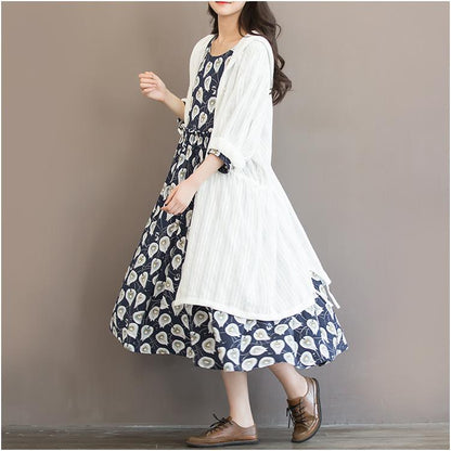 Classic Vintage Dress with a Flattering Fit