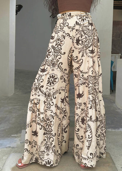 Beautifully Finished Pants in a Timeless Design