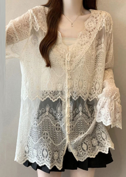 Classic Vintage Shirt with a Flattering Fit
