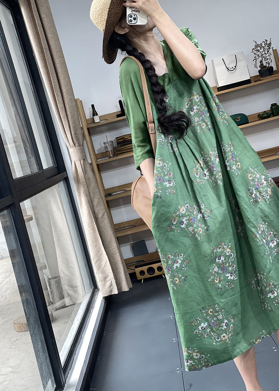 Classic Vintage & Enduringly Stylish Dress