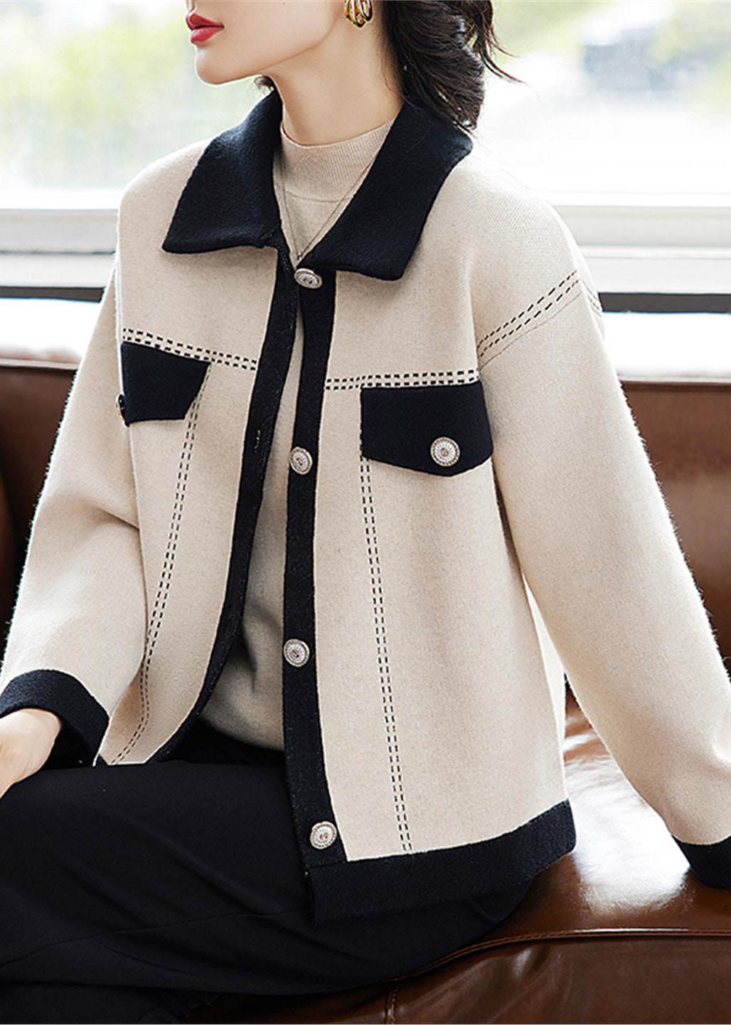 Gracefully Styled Cardigan for Any Occasion