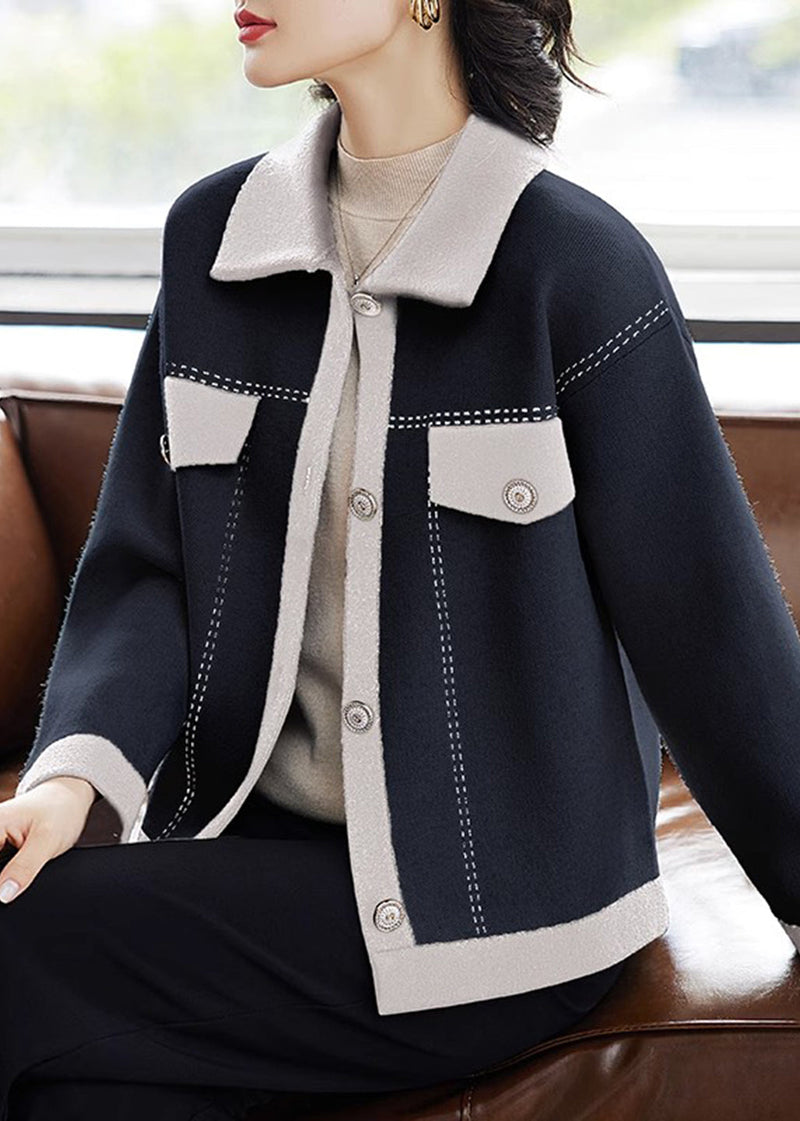 Gracefully Styled Cardigan for Any Occasion