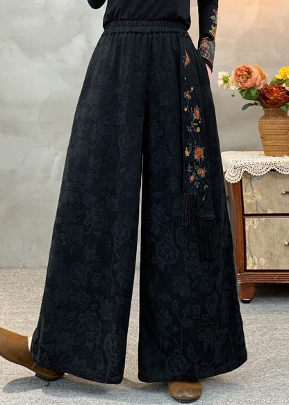 Well Tailored Pants with a Graceful Silhouette
