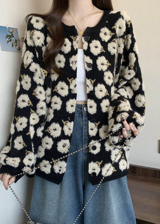Sophisticated Coat with a Clean Classic Look