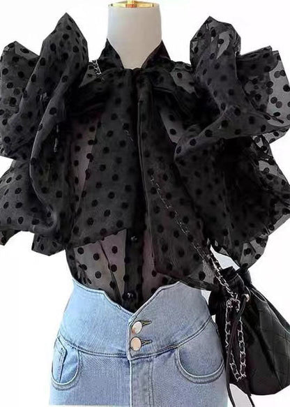 Well Tailored Shirt with a Graceful Silhouette