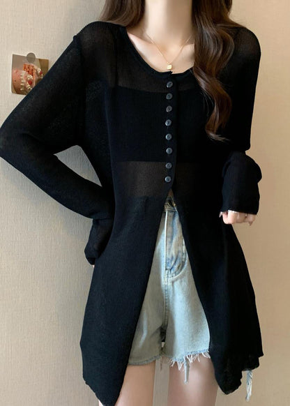 Classic Vintage Pullover with a Flattering Fit