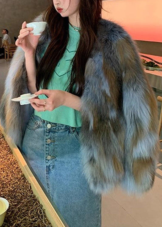 Gracefully Styled Coat for Any Occasion
